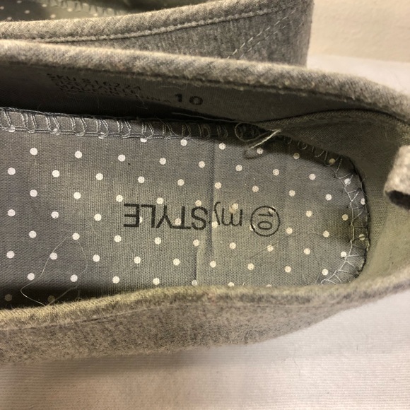 2 pairs of Size 10 Ladies Flats - Picture 7 of 16